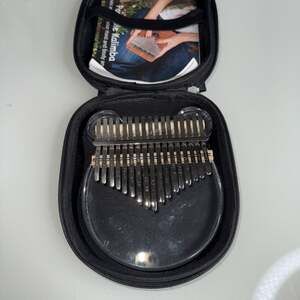 Kimi 17 Key Rainbow Bear Kalimba Acrylic Thumb Piano with Carry Bag